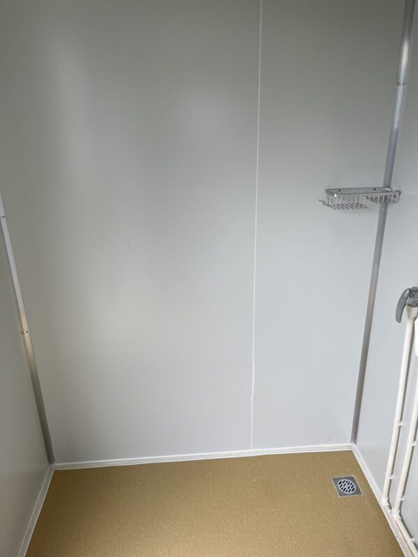 Washroom With Shower - Image 4